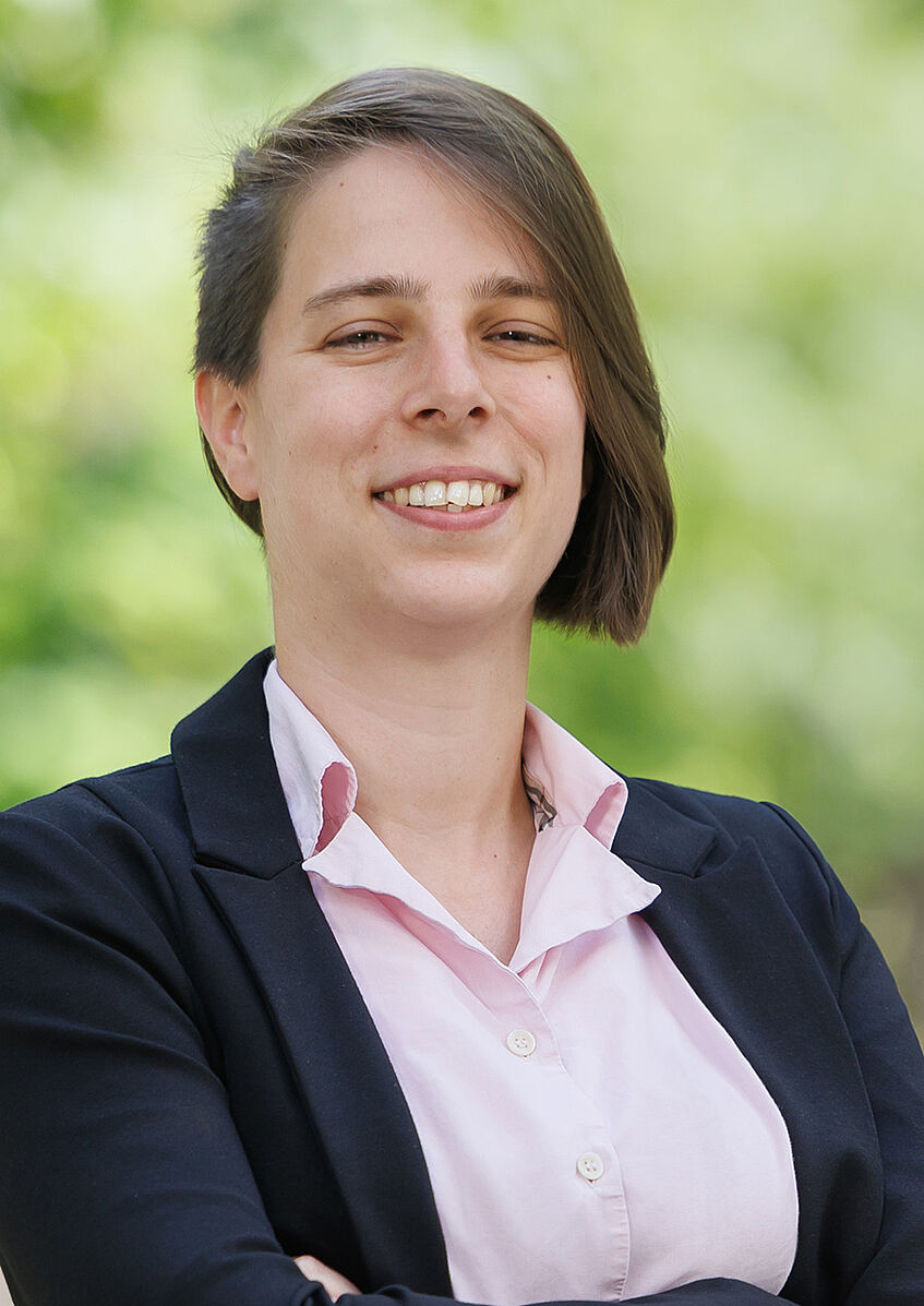 Corina Parzer