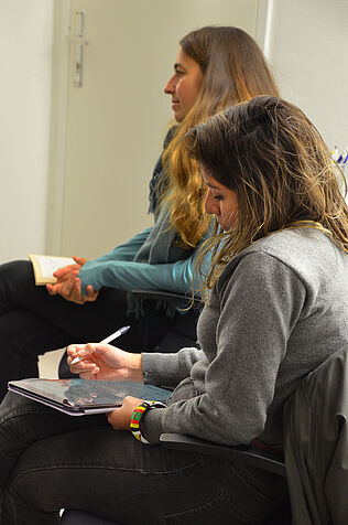 Participants listening and taking notes during Prof Tichys talk